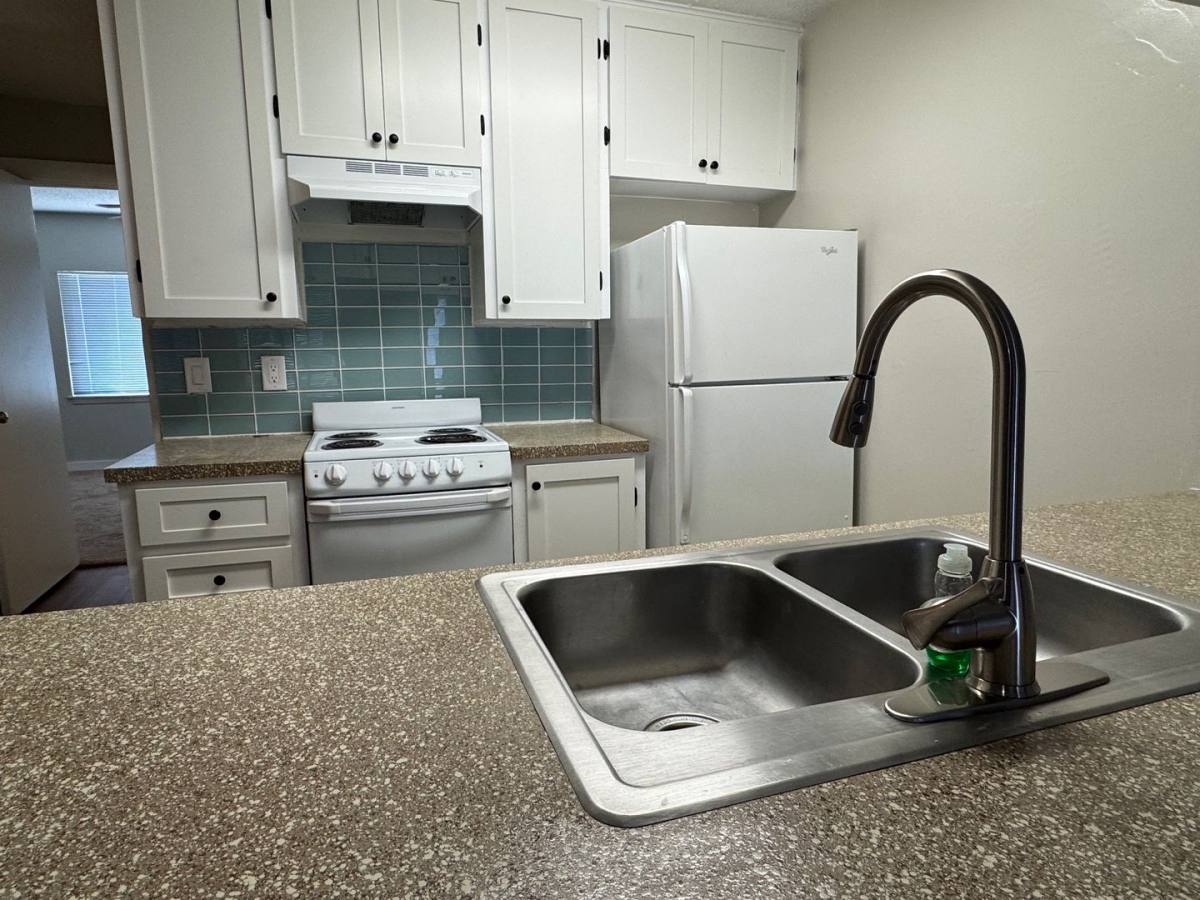 Apartment for rent at 2408 Longview St, Austin, TX 78705