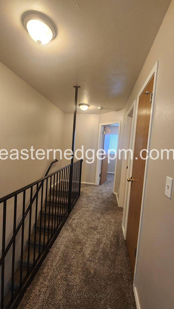 Townhouse for rent at 625 - 755 SW, Ontario, OR 97914