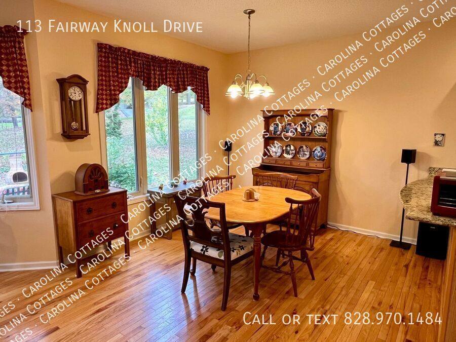House for rent at 113 Fairway Knoll Dr, Hendersonville, NC 28739