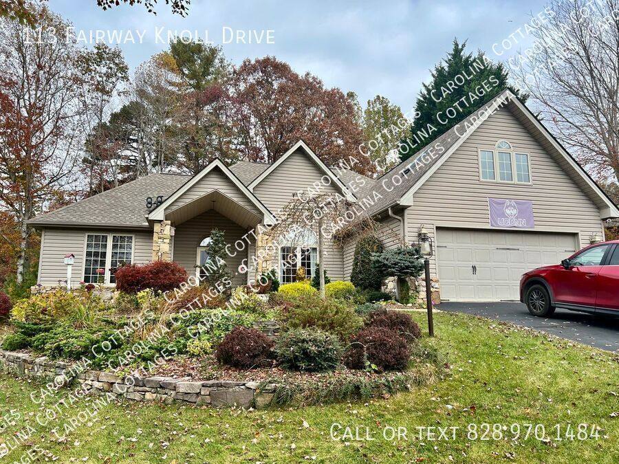 House for rent at 113 Fairway Knoll Dr, Hendersonville, NC 28739
