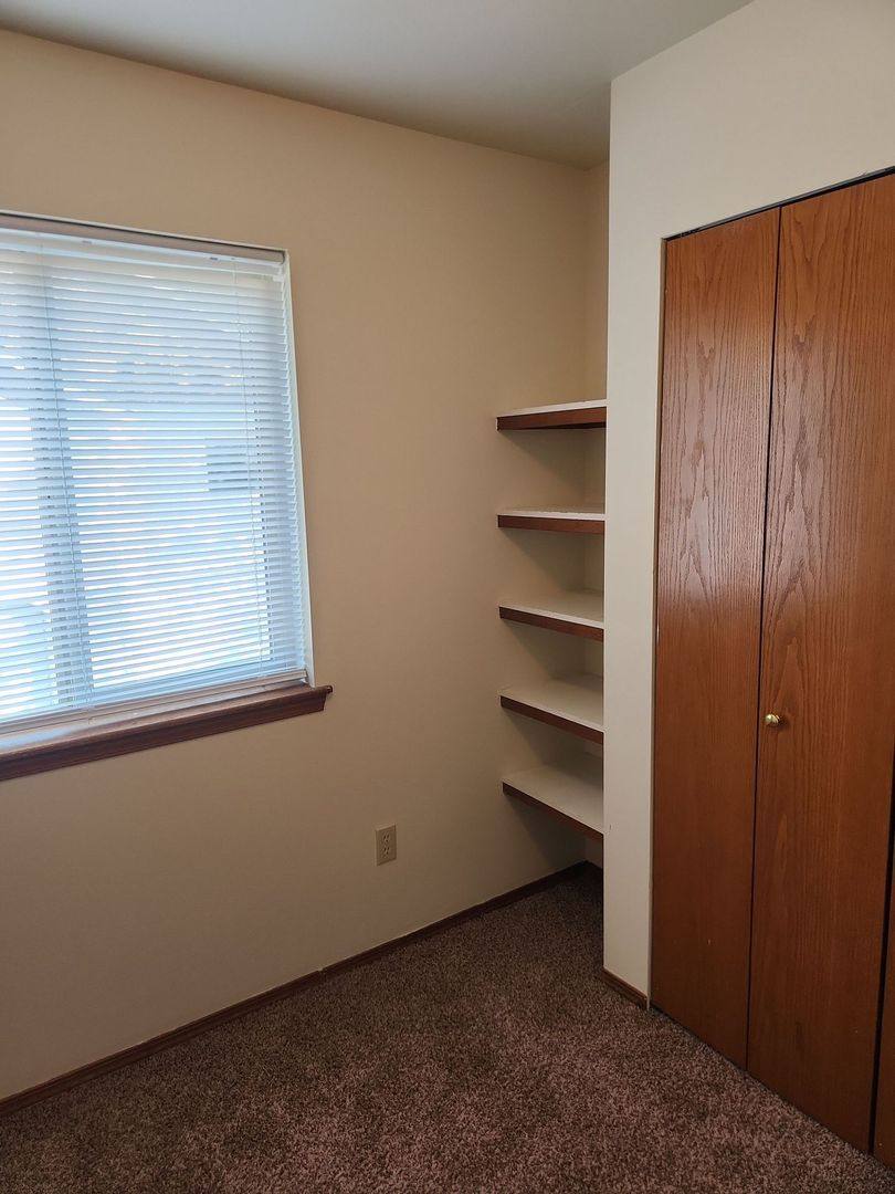 House for rent at 2073 Cherry St, Ferndale, WA 98248