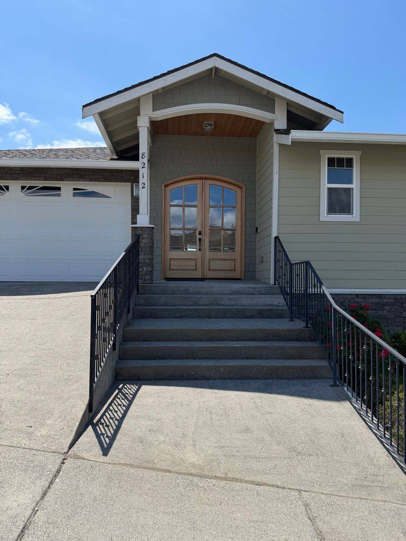 House for rent at 8212 72nd Place NE, Marysville, WA 98270