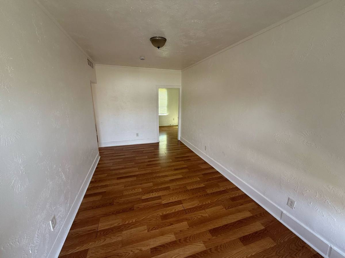 Apartment for rent at 2500 Orange Ave, Beaumont, TX 77701