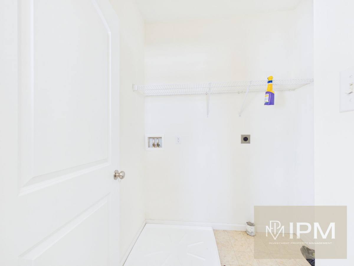 Townhouse for rent at 1212 Ledge Dr, York, PA 17408