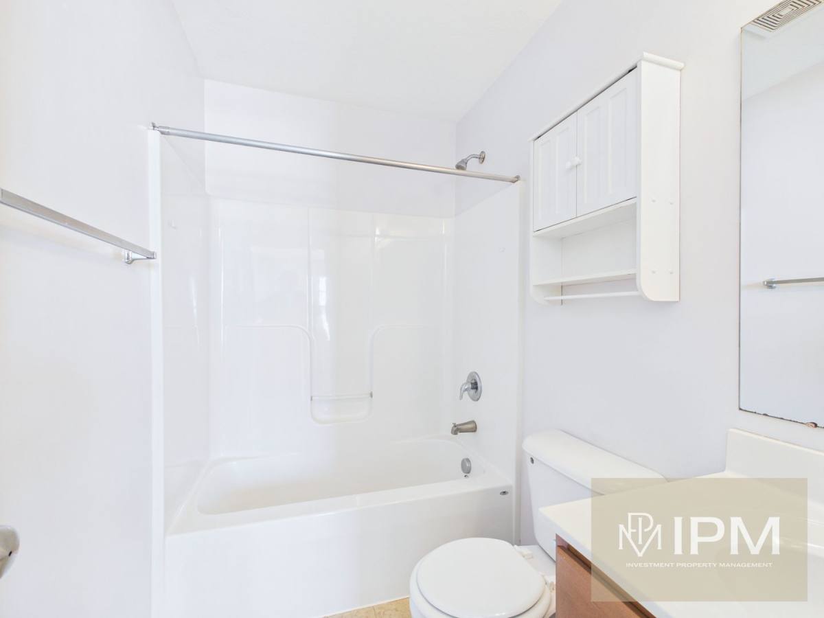 Townhouse for rent at 1212 Ledge Dr, York, PA 17408