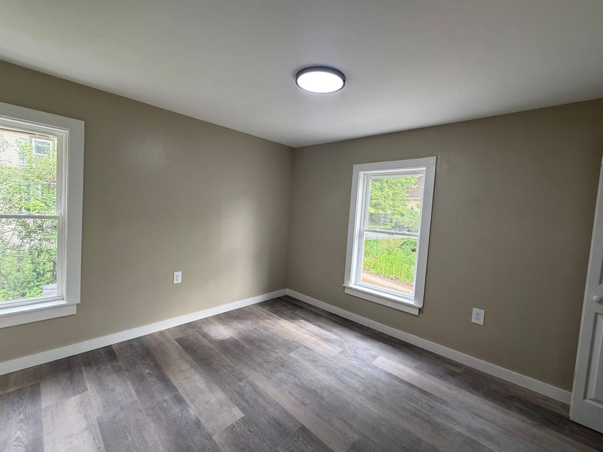 Apartment for rent at 186 W Bow St, Franklin, NH 03235