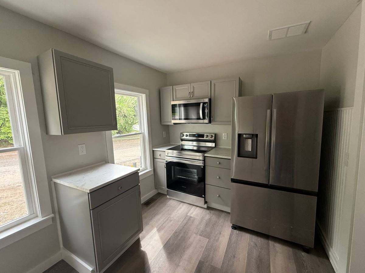 Apartment for rent at 186 W Bow St, Franklin, NH 03235