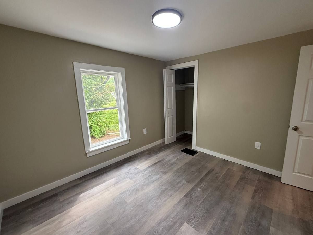 Apartment for rent at 186 W Bow St, Franklin, NH 03235