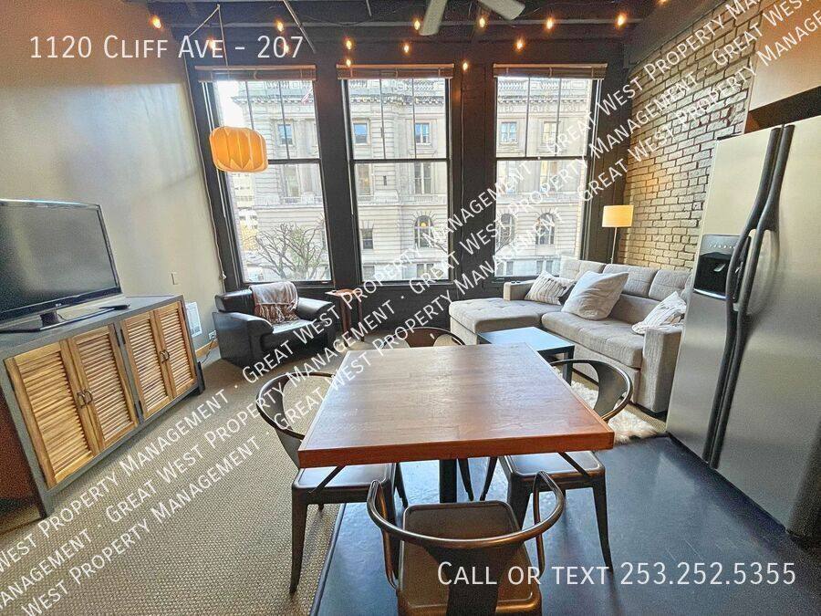 1120 Cliff Ave #207, Tacoma, WA 98402 - Apartment for Rent - Image 2