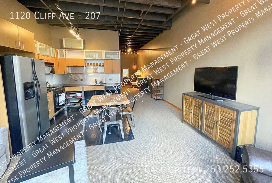 1120 Cliff Ave #207, Tacoma, WA 98402 - Apartment for Rent - Image 3