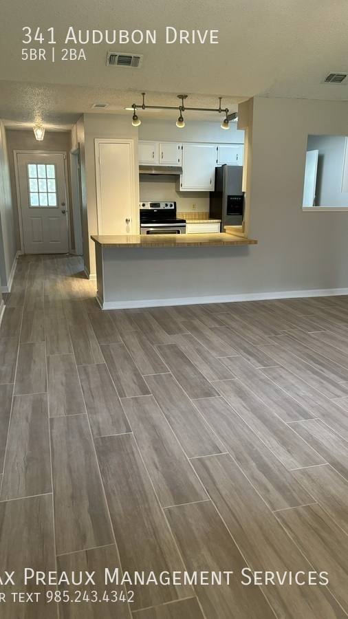 House for rent at 341 Audubon Dr, Mandeville, LA 70471