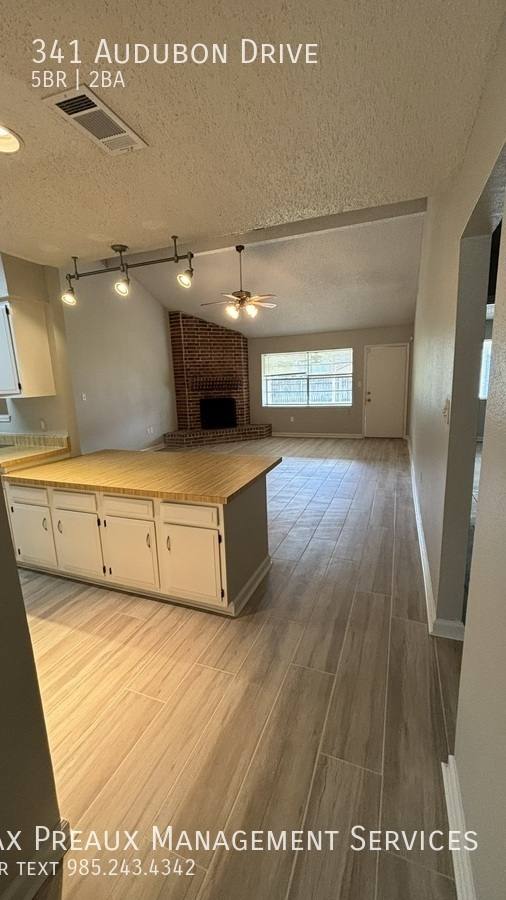 House for rent at 341 Audubon Dr, Mandeville, LA 70471