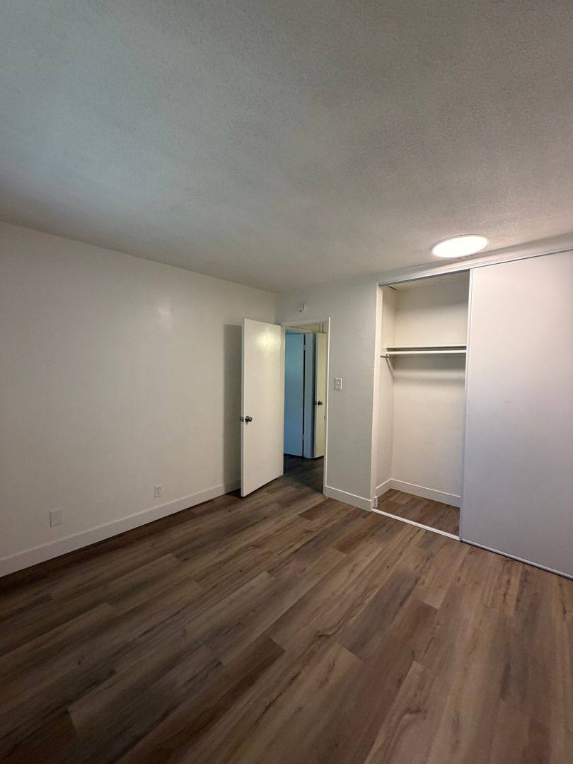 Apartment for rent at 501 Temple Ave, Long Beach, CA 90814