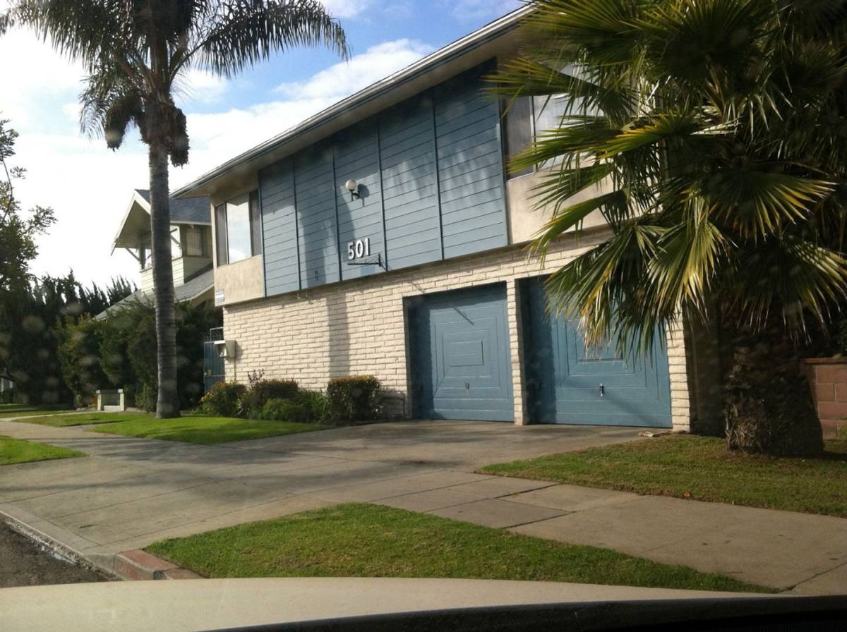 Apartment for rent at 501 Temple Ave, Long Beach, CA 90814