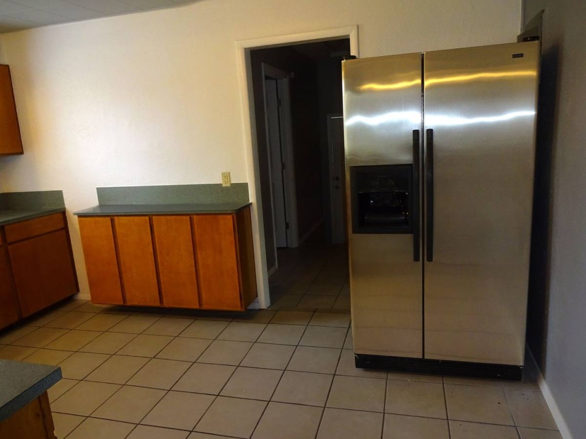 House for rent at 1732 G St, Springfield, OR 97478