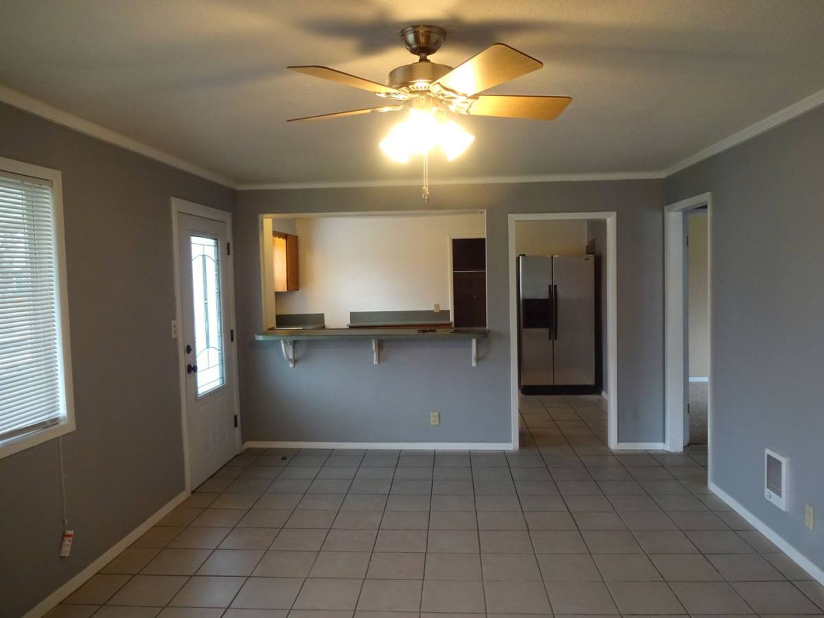 House for rent at 1732 G St, Springfield, OR 97478