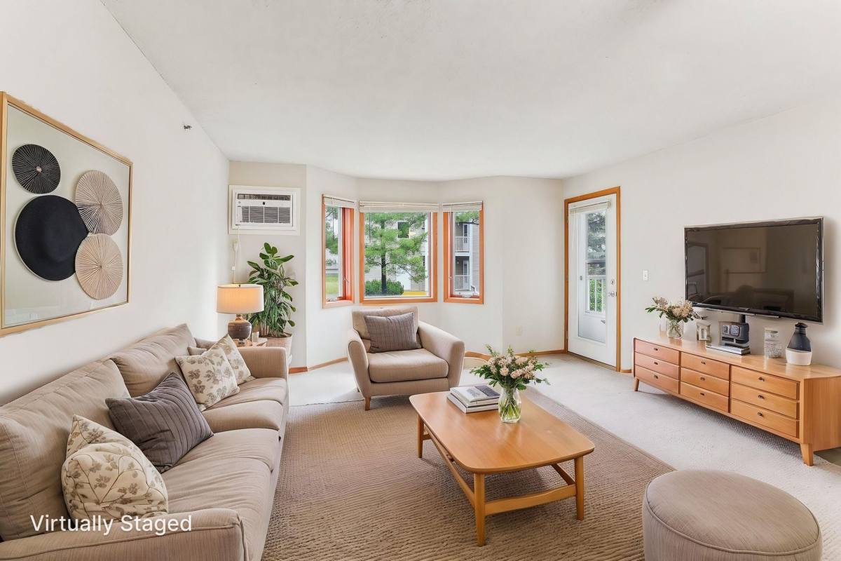 Apartment for rent at 2300-2350 Ridge Dr, Minneapolis, MN 55416