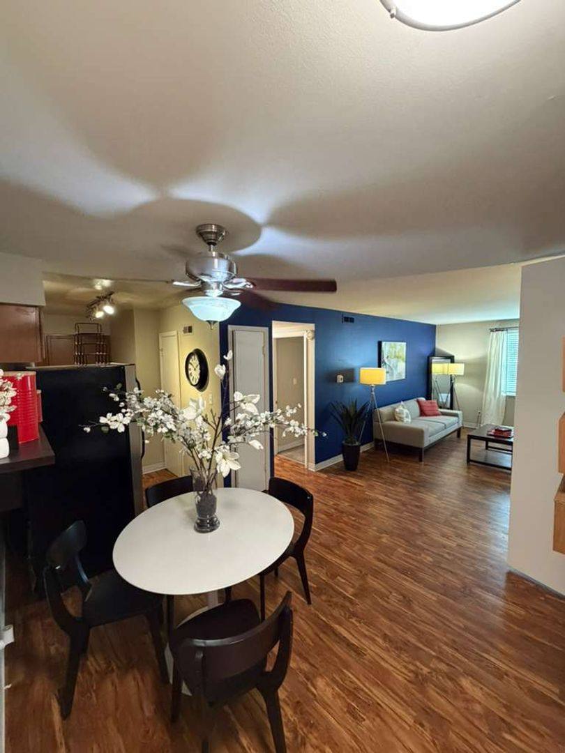 Apartment for rent at 1360 Presidential Dr, Columbus, OH 43212