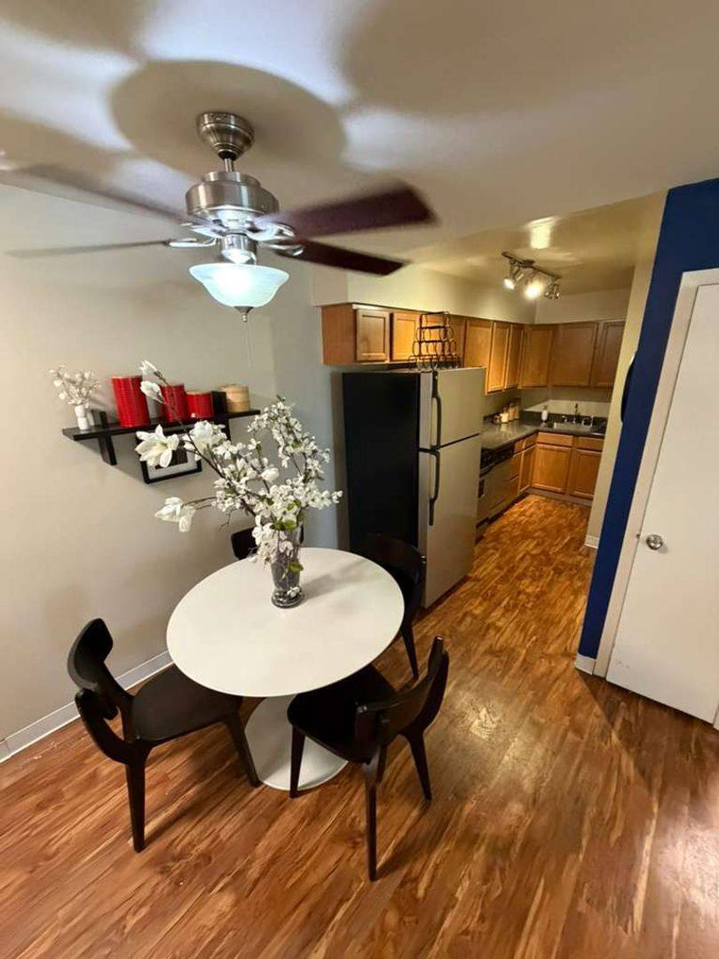 Apartment for rent at 1360 Presidential Dr, Columbus, OH 43212