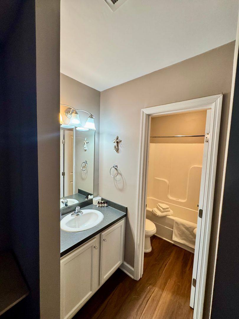 Apartment for rent at 226 Edgewater Lane, West Columbia, SC 29169