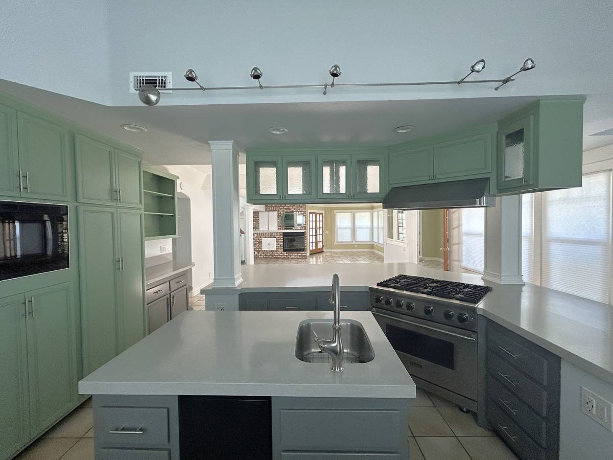 House for rent at 1938 Westminister Ave, Costa Mesa, CA 92627