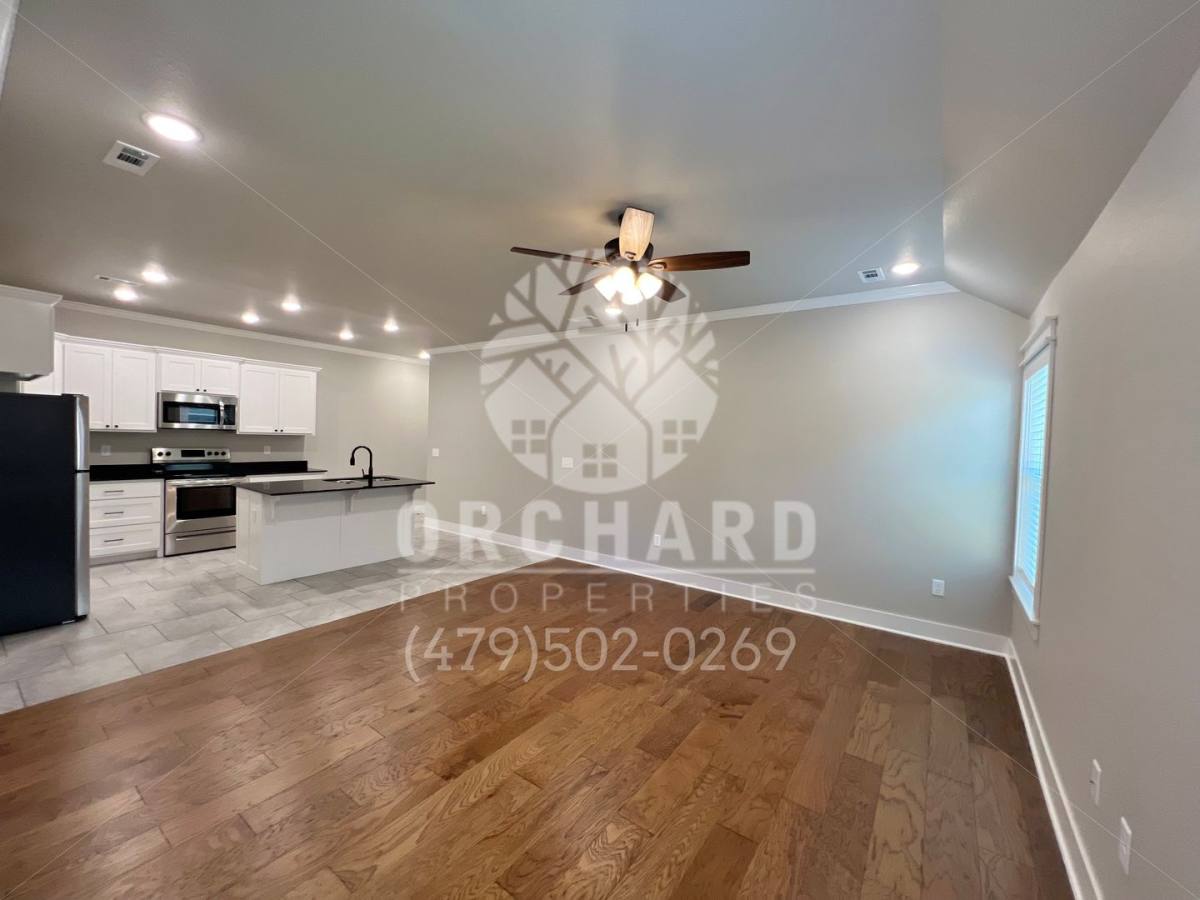 Apartment for rent at 592 Bradford Dr, Springdale, AR 72762