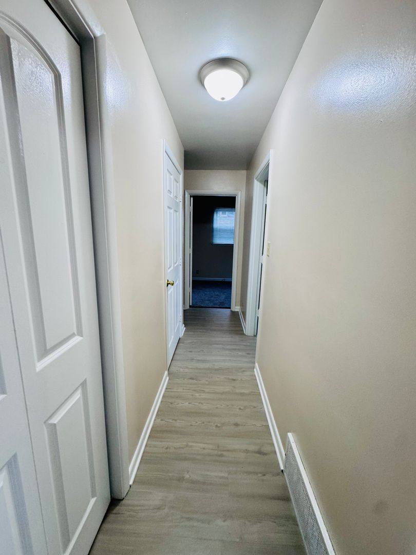 Apartment for rent at 3003 Grand Ave, Middletown, OH 45044