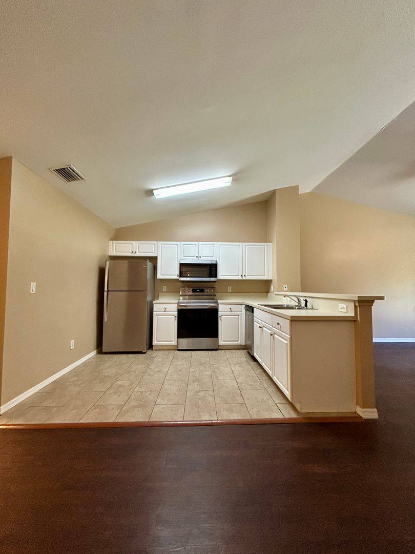 Townhouse for rent at 346 Bell Blvd S, Lehigh Acres, FL 33974