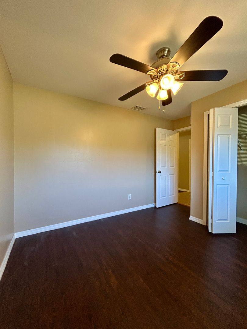 Townhouse for rent at 346 Bell Blvd S, Lehigh Acres, FL 33974