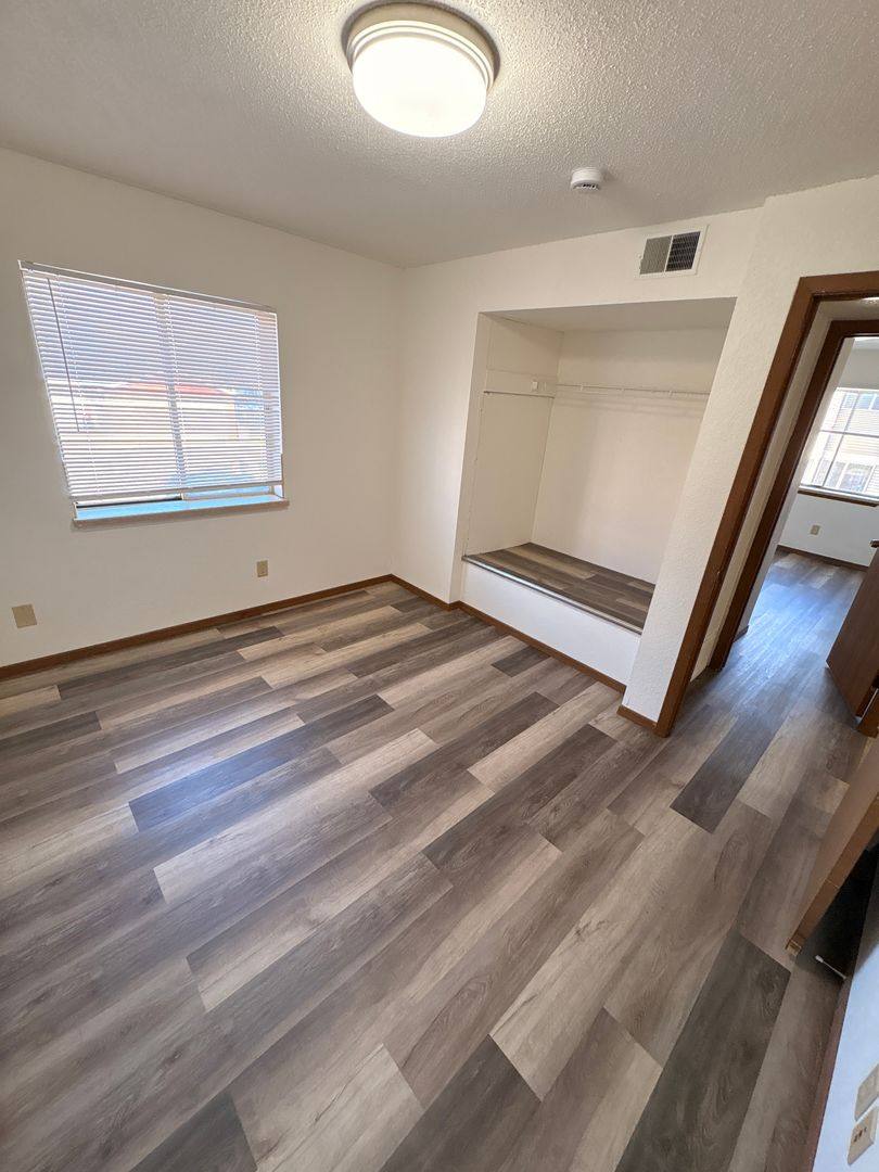 Apartment for rent at 1510 9th Ave S, Saint Cloud, MN 56301