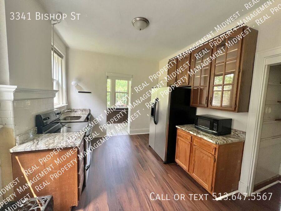 Apartment for rent at 3341 Bishop St, Cincinnati, OH 45220