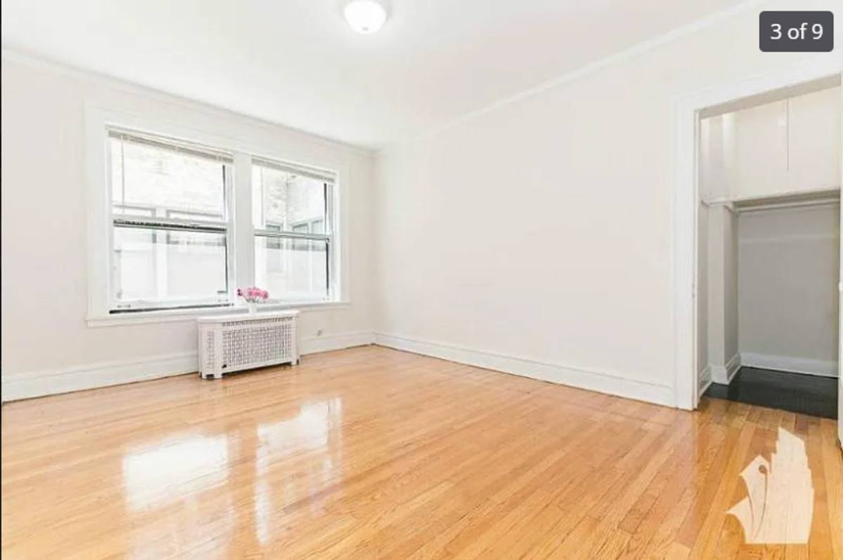 Apartment for rent at 445 Wmelrose St, Chicago, IL 60657