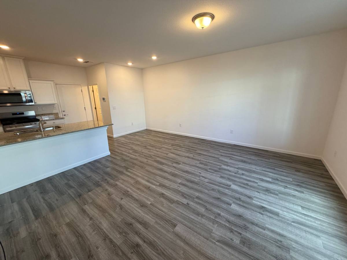 Townhouse for rent at 529 Autumn Breeze Circle, Reno, NV 89511