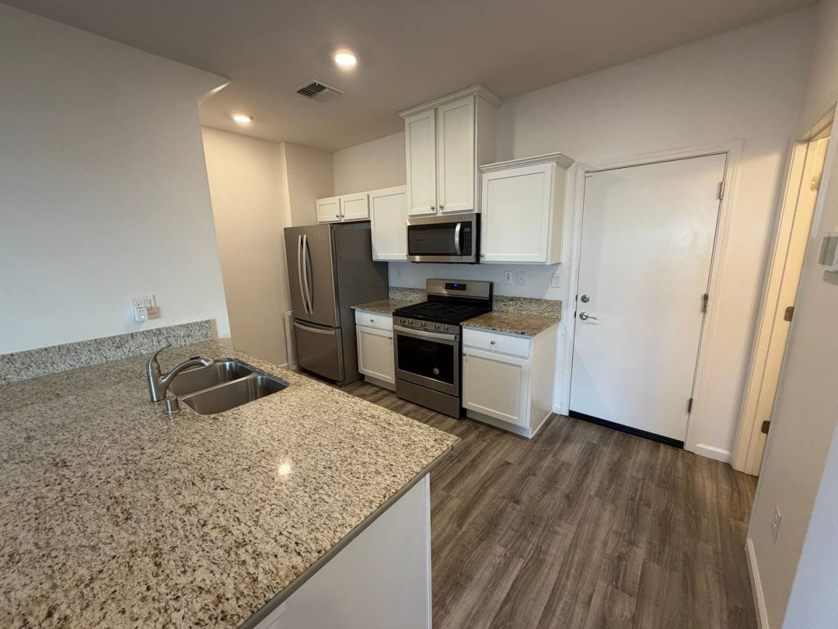 Townhouse for rent at 529 Autumn Breeze Circle, Reno, NV 89511