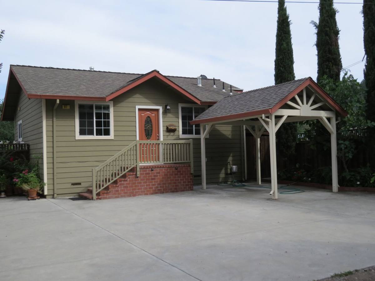 House for rent at 97 Remmell St, Geyserville, CA 95441