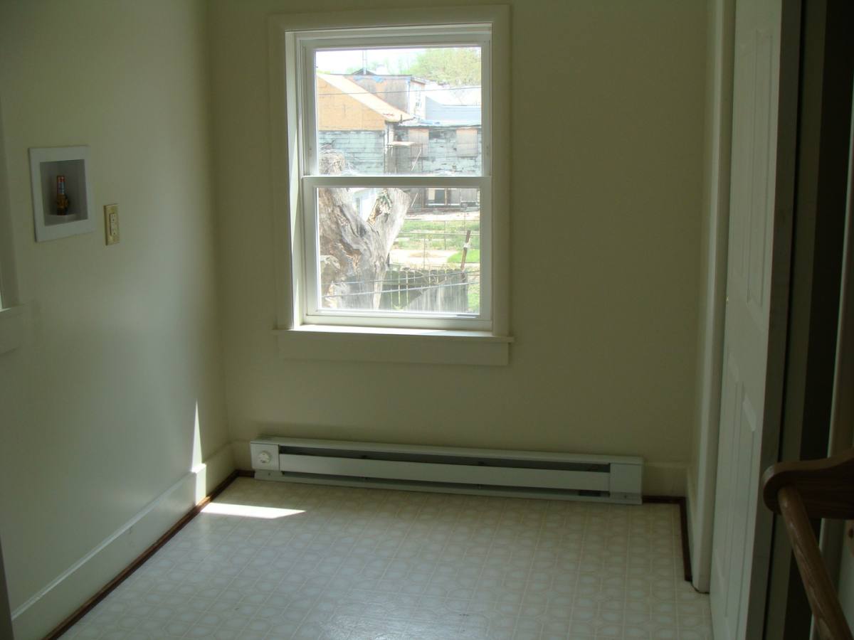 House for rent at 250 Chestnut St, York, PA 17403