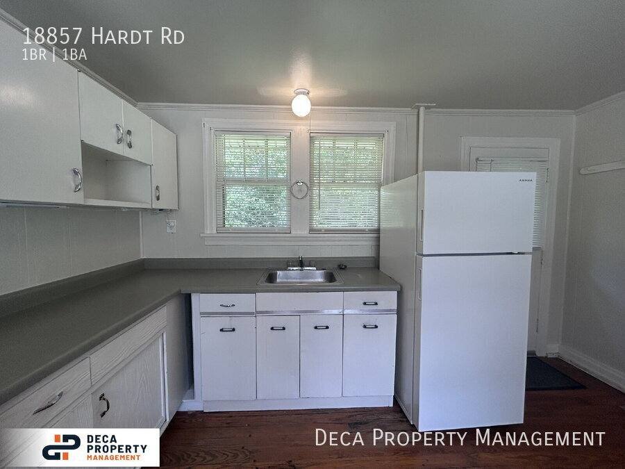 House for rent at 18857 Hardt Rd, Wildwood, MO 63038