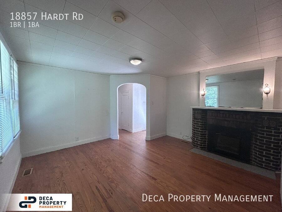 House for rent at 18857 Hardt Rd, Wildwood, MO 63038