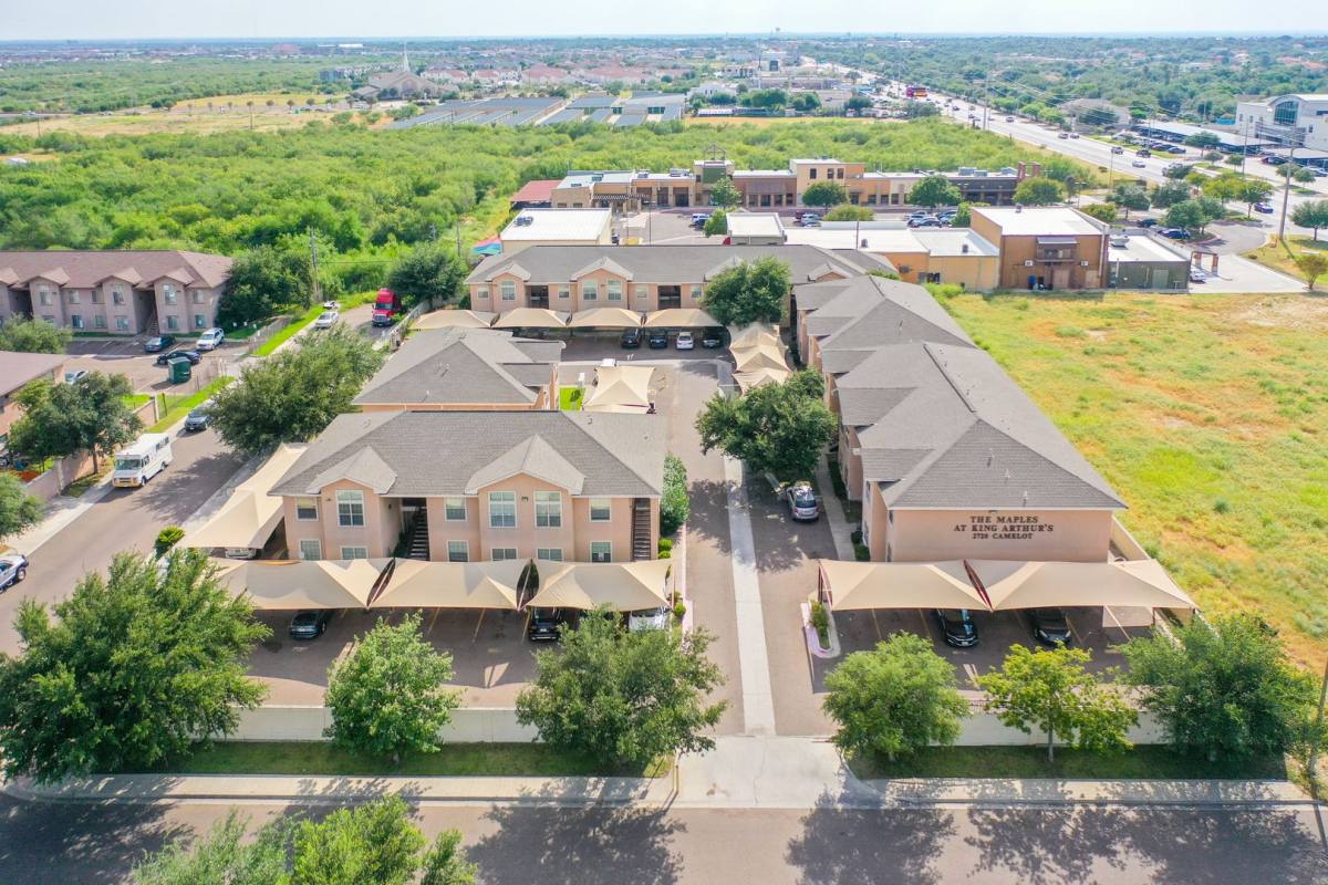 Apartment for rent at 2720 Camelot, Laredo, TX 78041