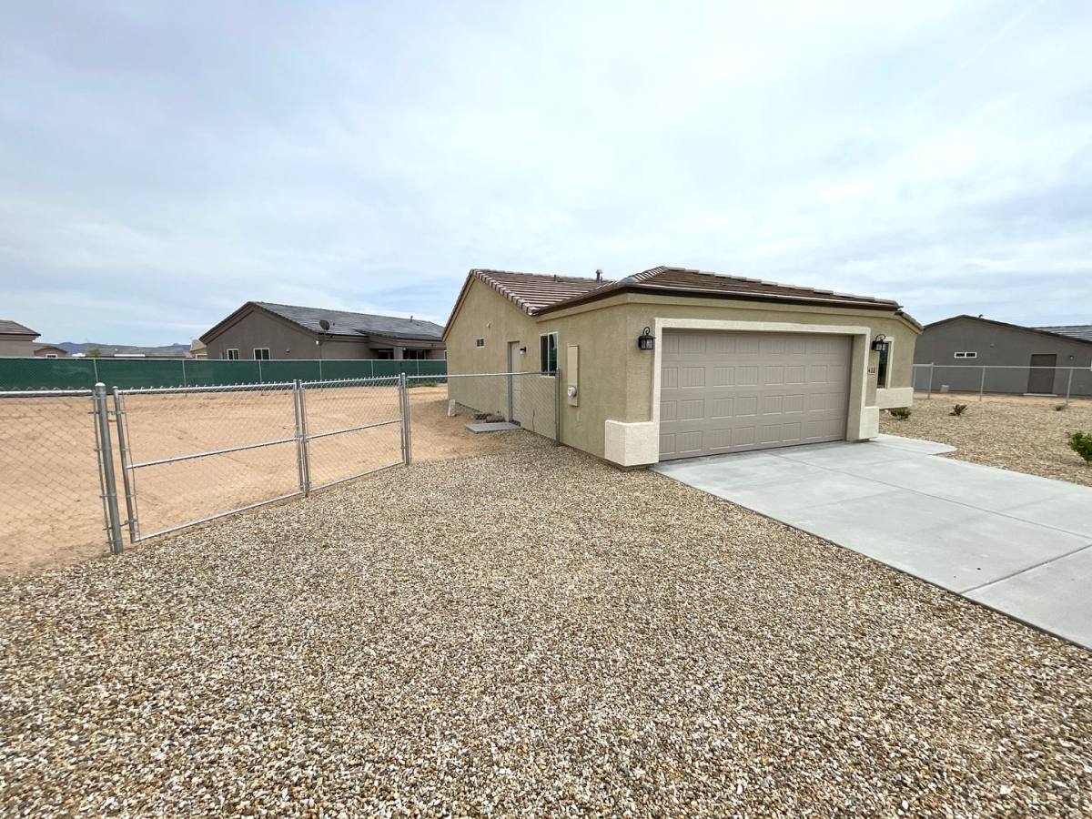 House for rent at 488 Santa Rosalia Bay, Golden Valley, AZ 86413