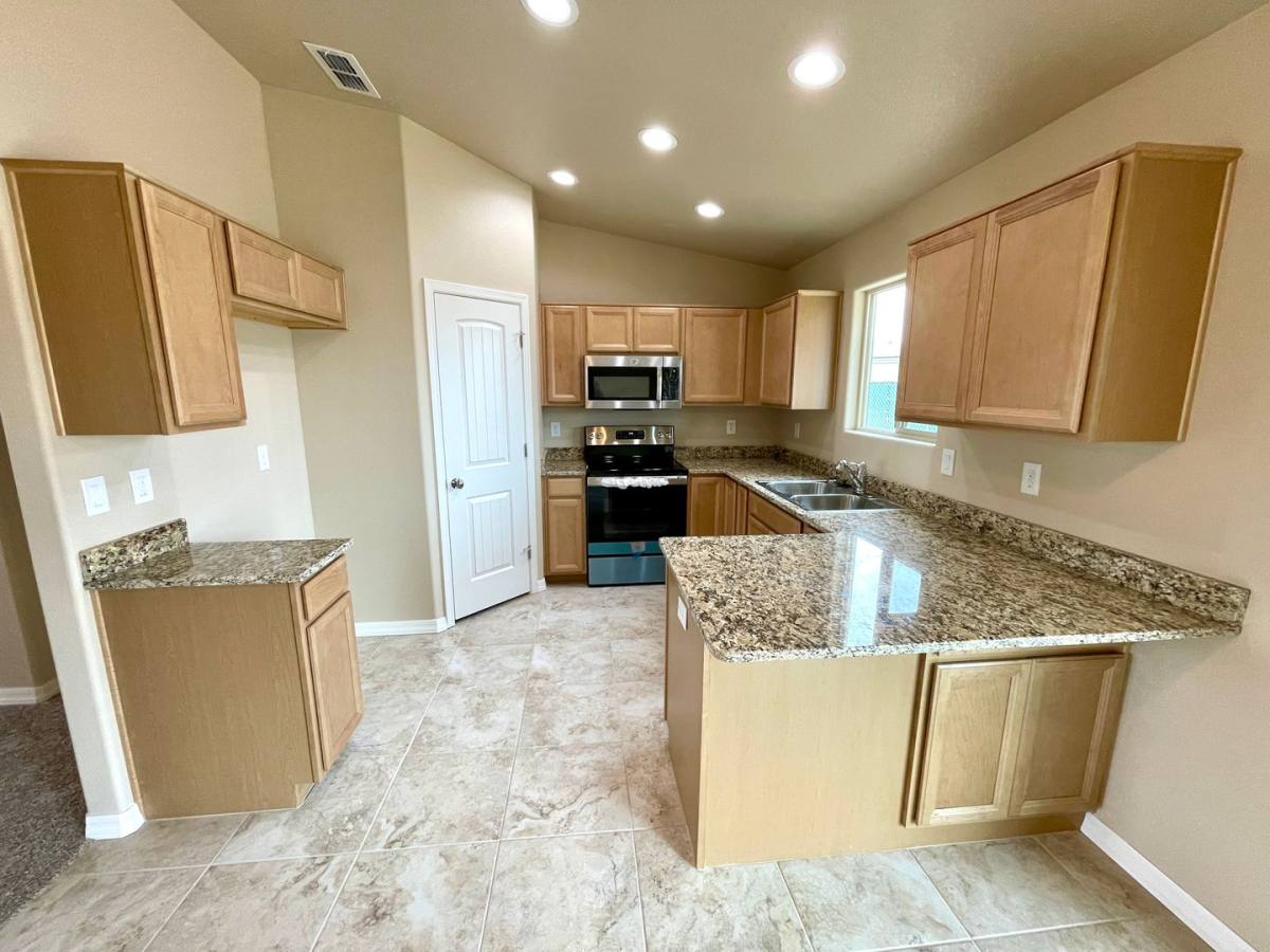House for rent at 488 Santa Rosalia Bay, Golden Valley, AZ 86413