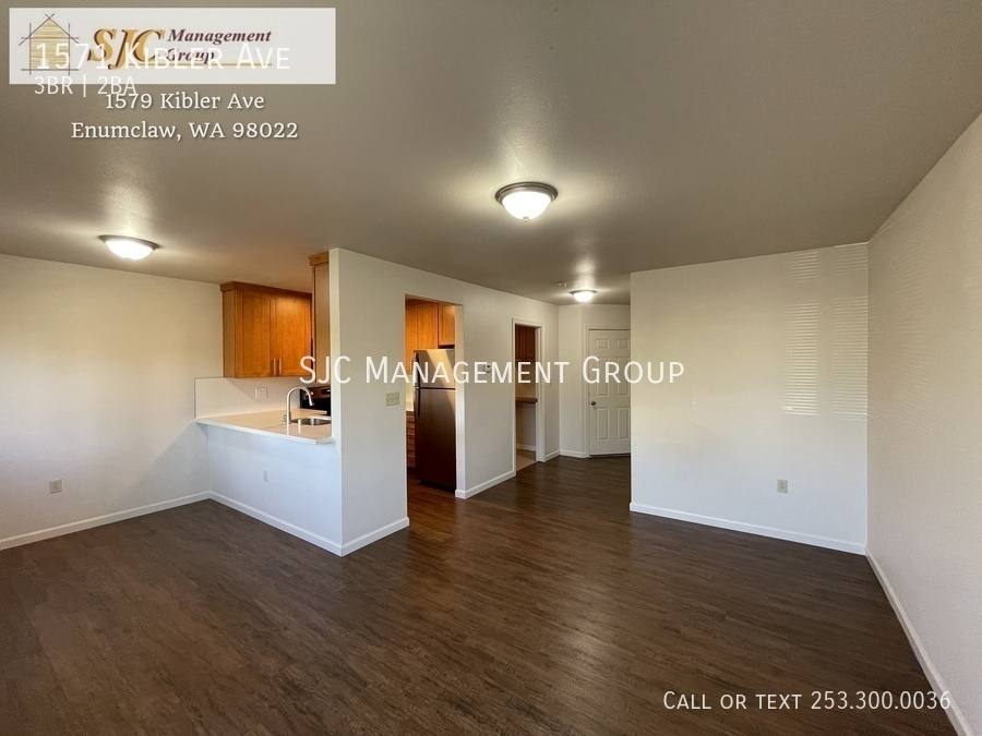 Townhouse for rent at 1571 Kibler Ave, Enumclaw, WA 98022