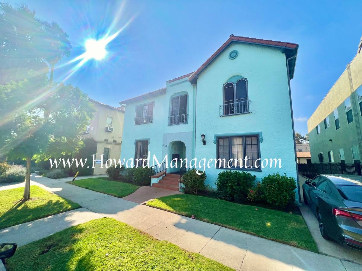 Apartment for rent at 351 N Ogden Dr, Los Angeles, CA 90036