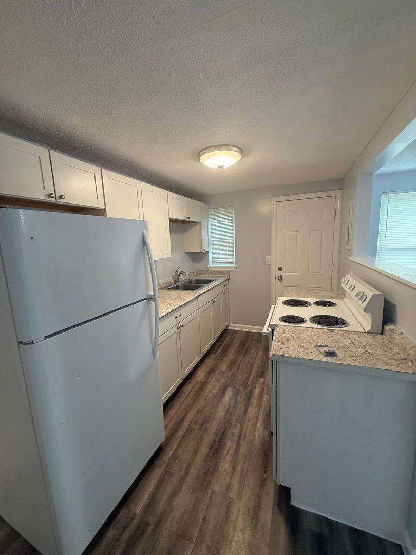 Apartment for rent at 1803 1805 W, Jacksonville, FL 32209