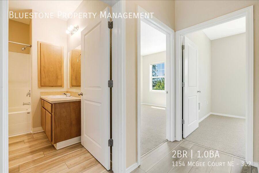 Apartment for rent at 1154 McGee Court NE #302, Salem, OR 97303