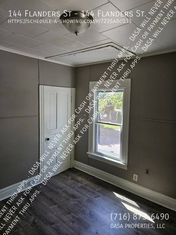 Apartment for rent at 144 Flanders St, Rochester, NY 14619