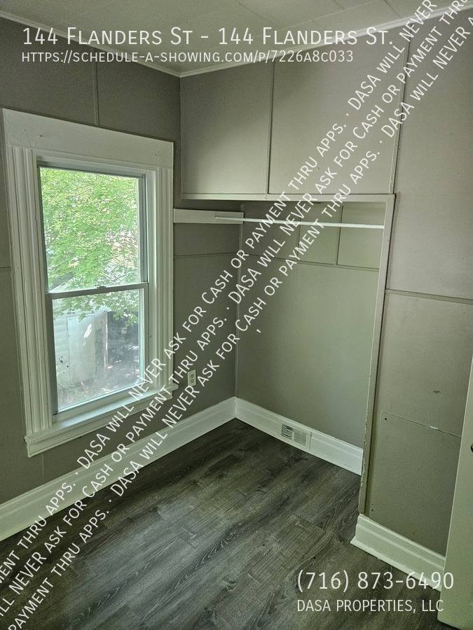 Apartment for rent at 144 Flanders St, Rochester, NY 14619