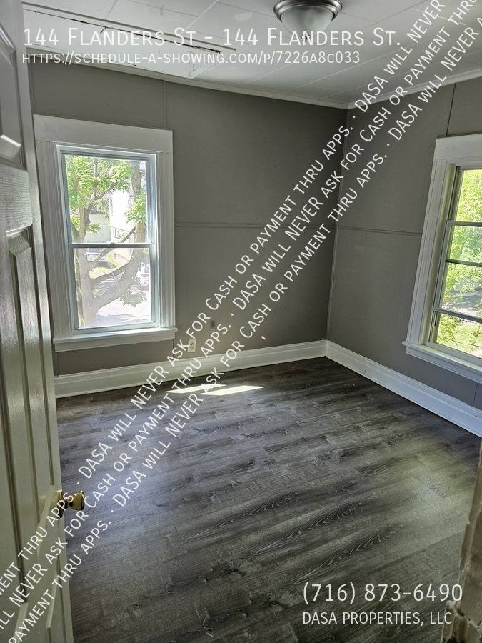 Apartment for rent at 144 Flanders St, Rochester, NY 14619