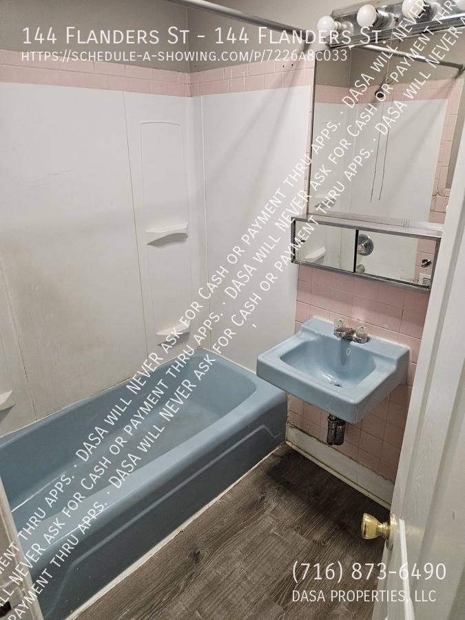Apartment for rent at 144 Flanders St, Rochester, NY 14619