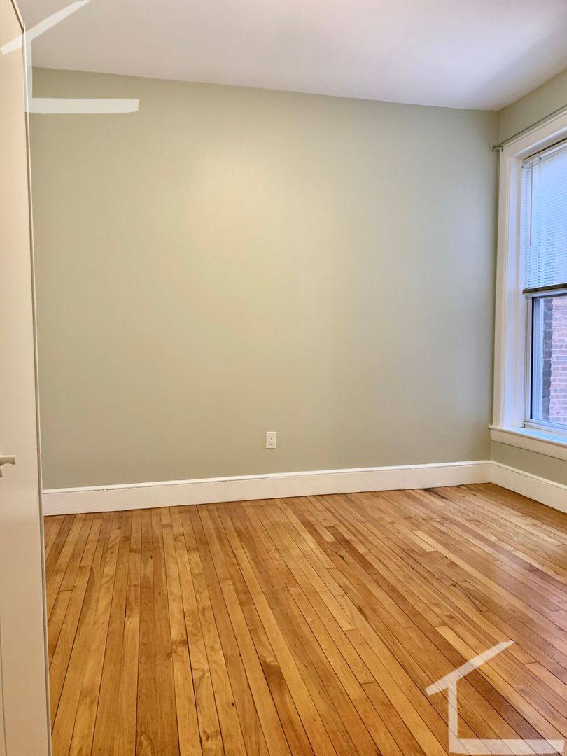 Apartment for rent at 170 Winthrop Rd #17, Brookline, MA 02445